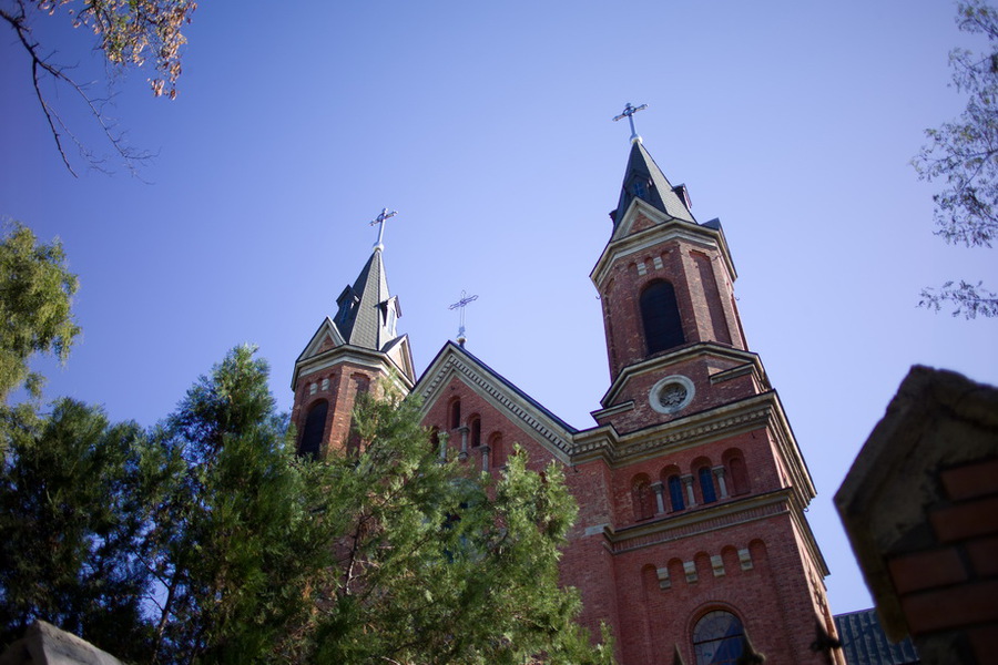 Olympus OM-System Zuiko Auto-W 28mm f/2.8