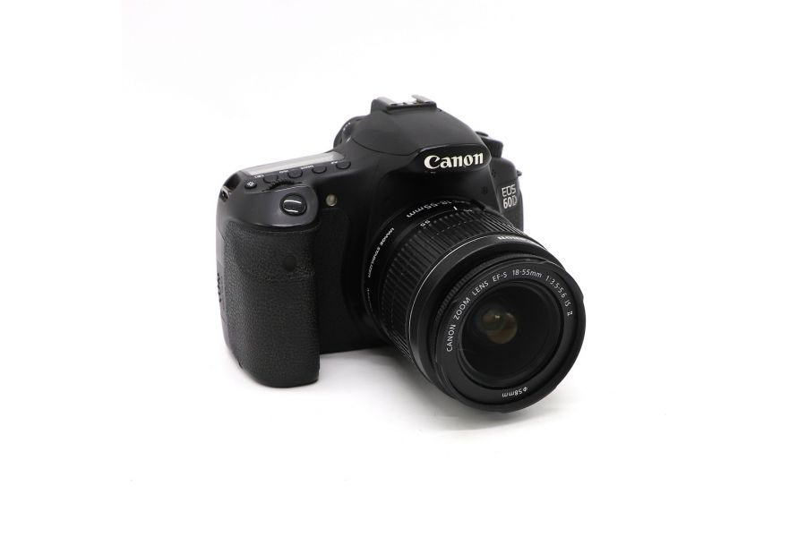 Canon EOS 60D kit (пробег 40500 кадров)