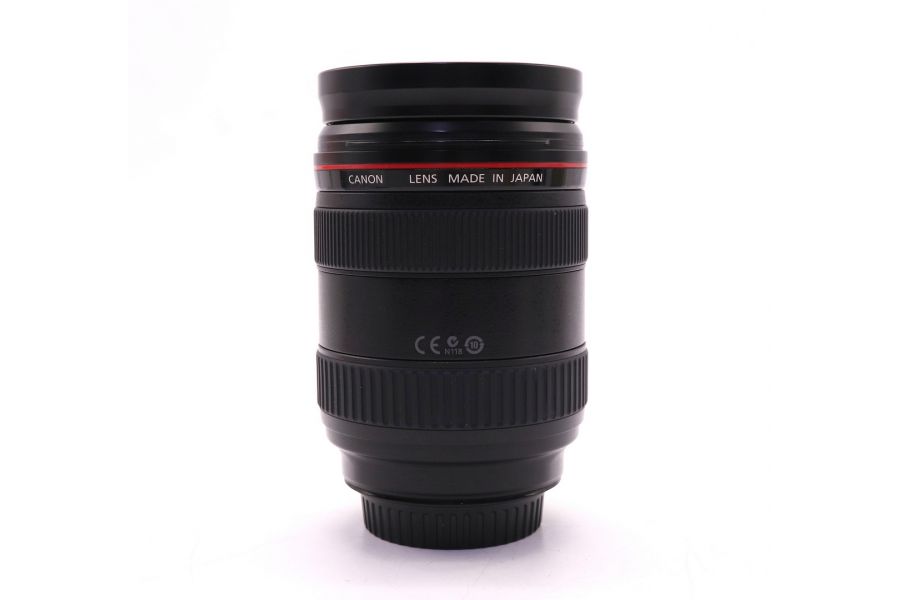 Объектив Canon EF 24-70mm f/2.8 L USM в упаковке
