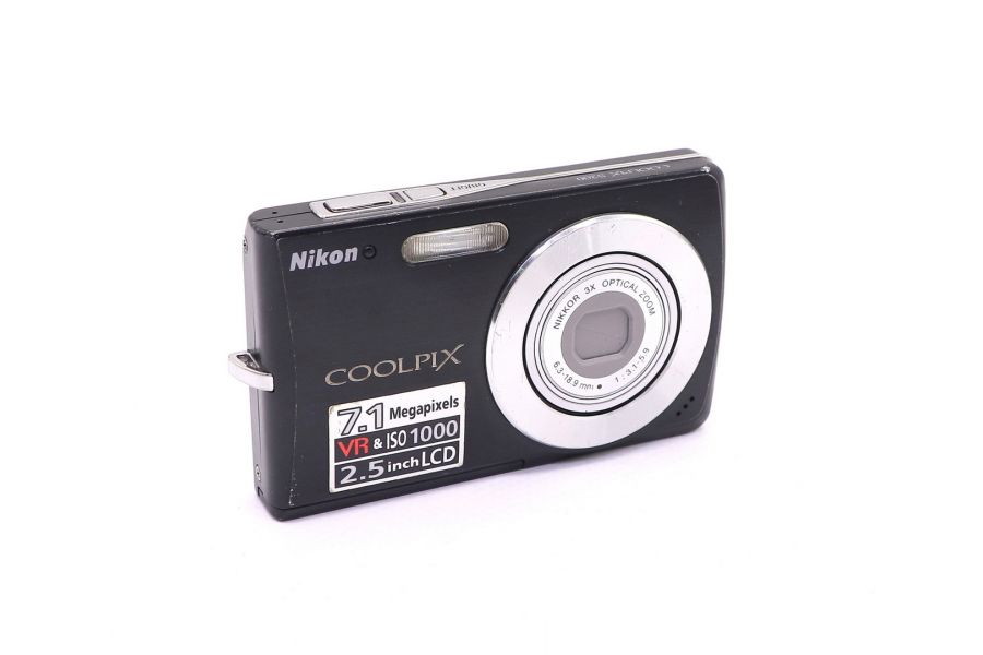 Nikon Coolpix S200