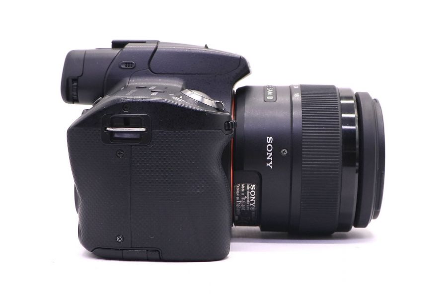 Sony A33 kit (пробег 9955 кадров)