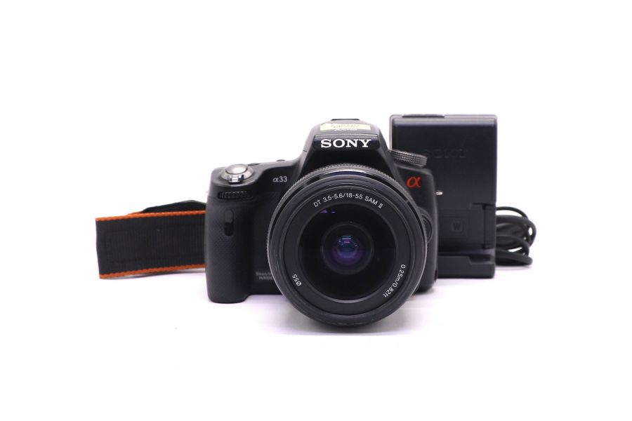 Sony A33 kit (пробег 9955 кадров)