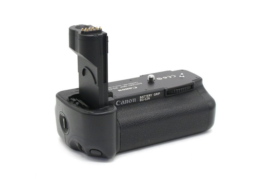 Батарейная ручка Canon BG-E2N в упаковке