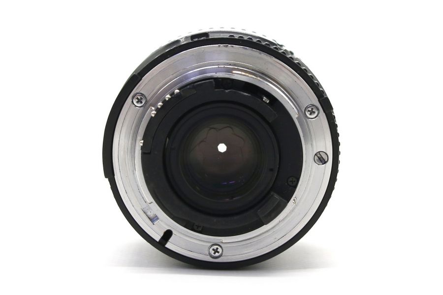 Nikon 24mm f/2.8D AF Nikkor