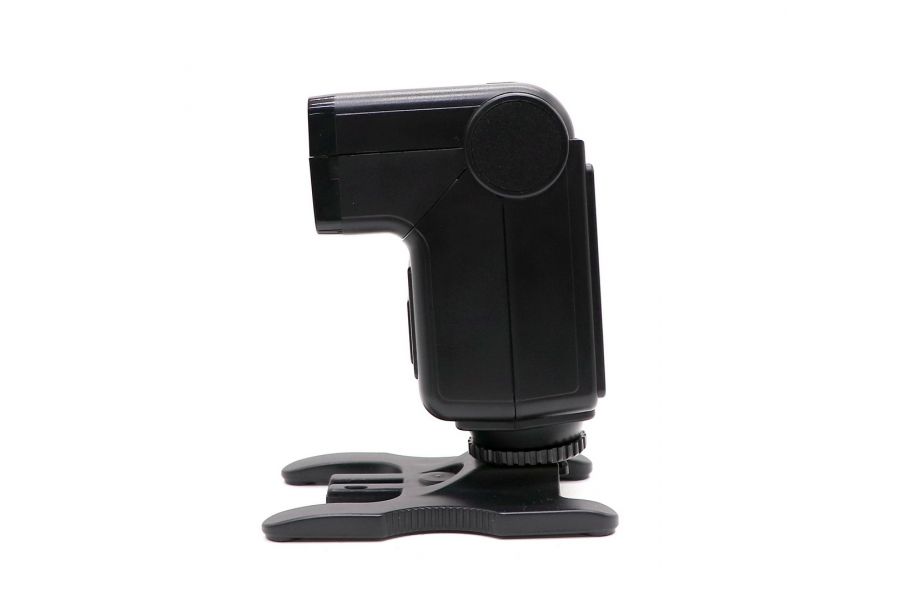 Фотовспышка Pentax AF220T в упаковке