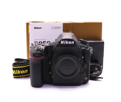 Nikon D850 body в упаковке (пробег 400 кадров)