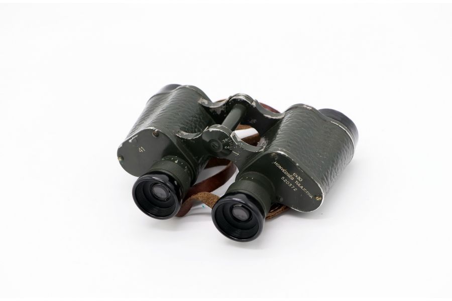 Бинокль Honvedseg Tulajdona 6x30