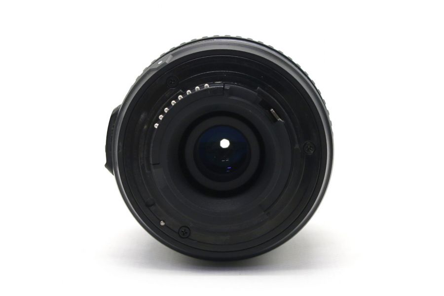 Nikon 18-55mm f/3.5-5.6G AF-S ED DX Nikkor неисправный