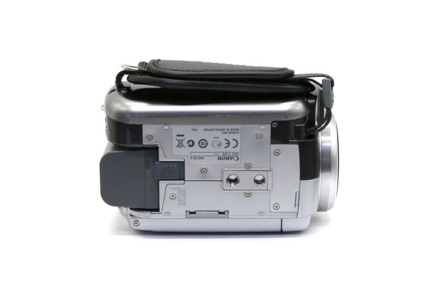 Видеокамера Canon HG10 в упаковке
