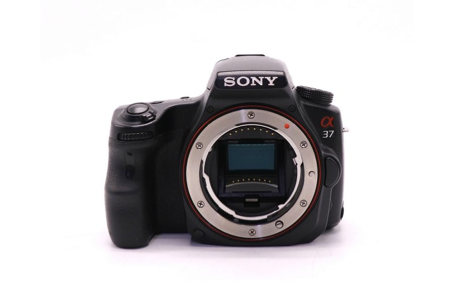 Sony A37 body (пробег 50215 кадров)