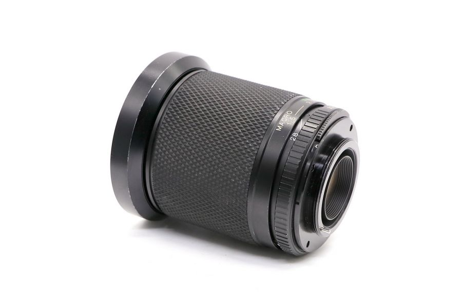 Soligor MC 28-105mm/3.5-4.5 Zoom + Macro