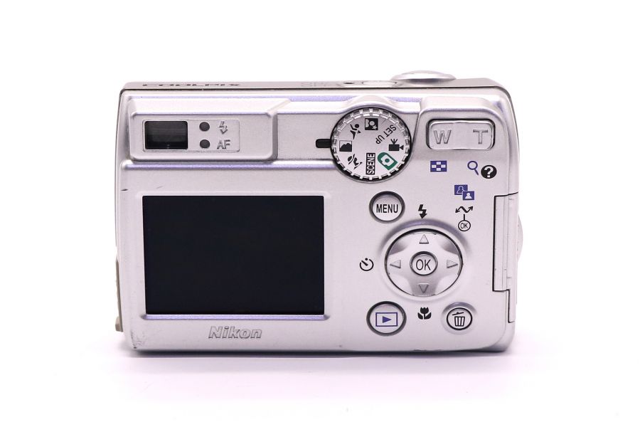 Nikon Coolpix 7600 в упаковке