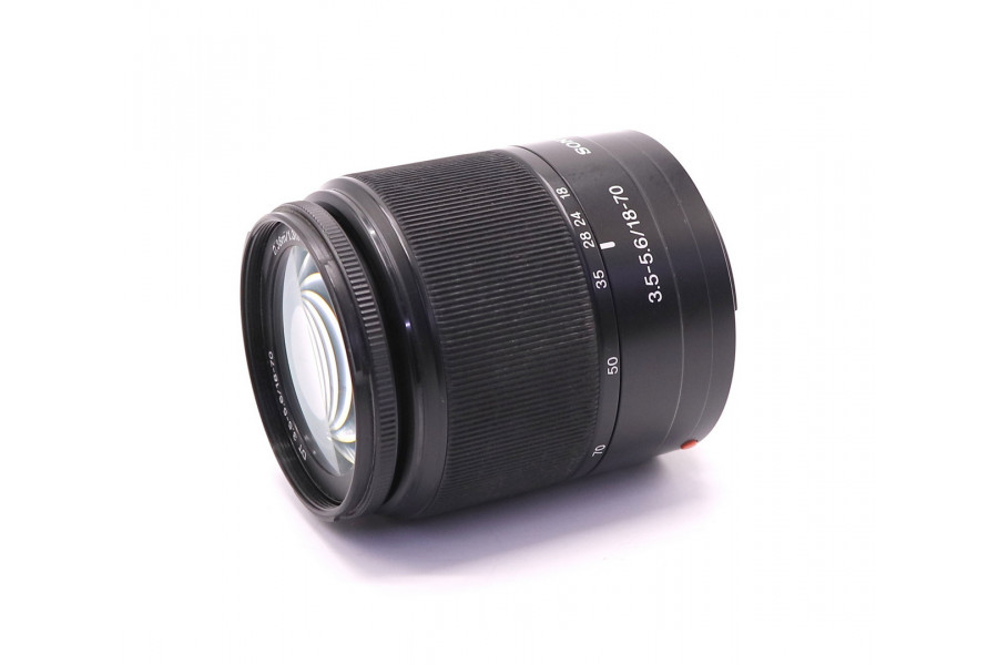 Sony DT 18-70mm F/3.5-5.6 б.