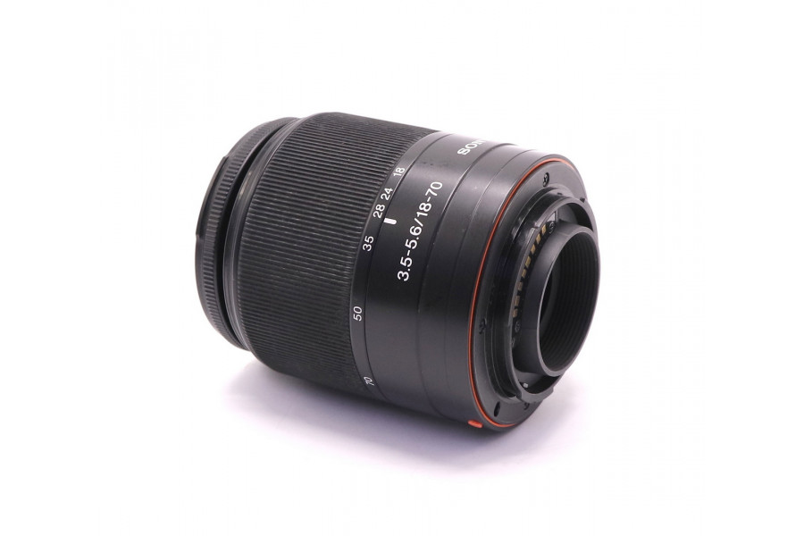 Sony DT 18-70mm F/3.5-5.6 б.