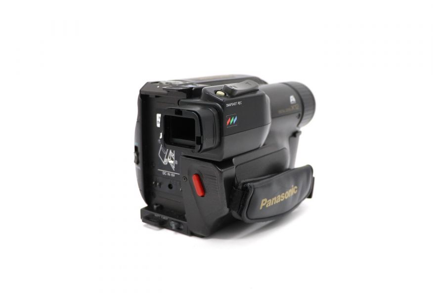 Видеокамера Panasonic NV-S8E