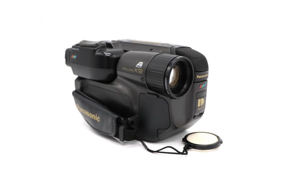 Видеокамера Panasonic NV-S8E