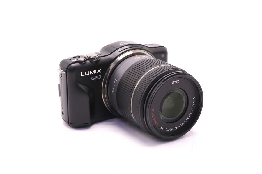 Panasonic Lumix DMC-GF3 kit black (пробег 425 кадров)