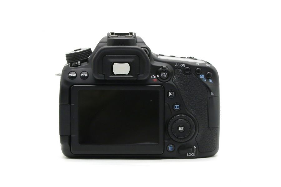 Canon EOS 80D body в упаковке (пробег 6110 кадров)