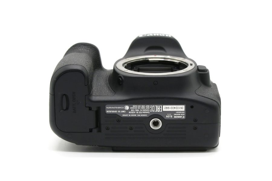 Canon EOS 80D body в упаковке (пробег 6110 кадров)
