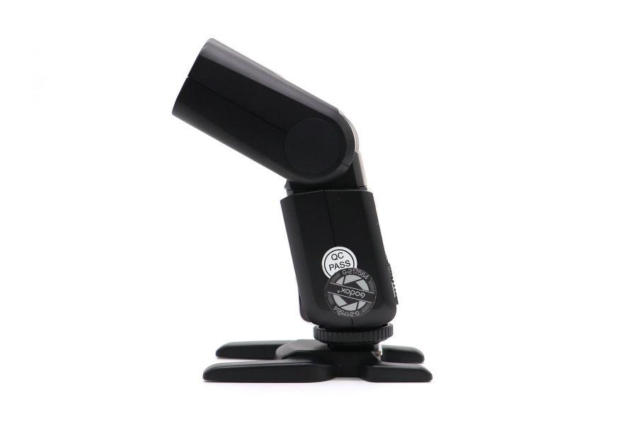 Фотовспышка Godox TT350c в упаковке