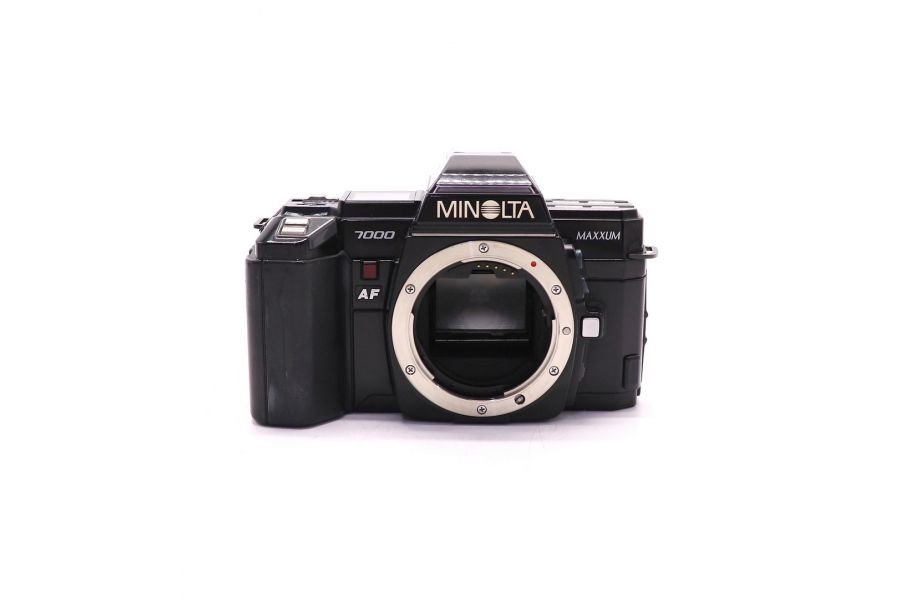 Автофокусный фотоаппарат Minolta Maxxum 7000 body