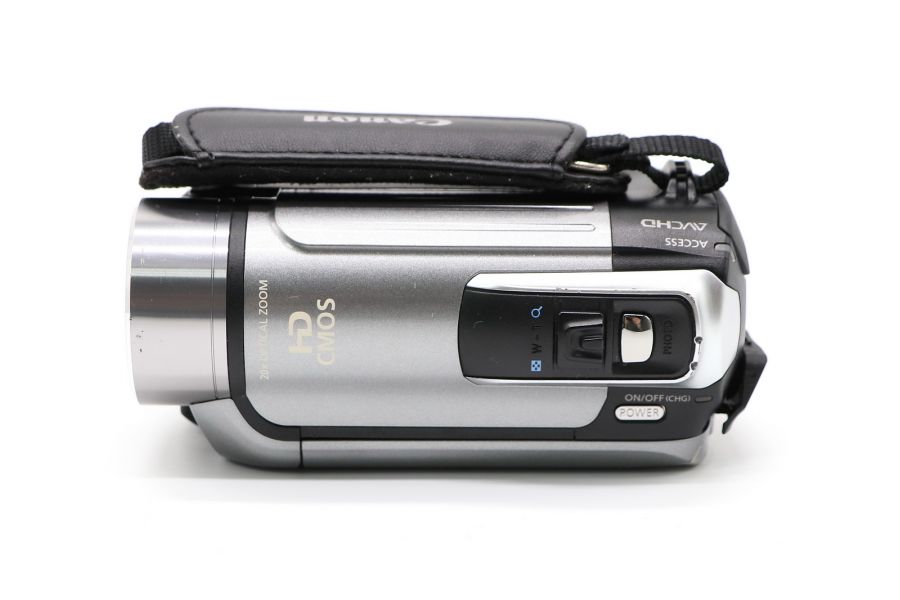 Видеокамера Canon LEGRIA HF R106E в упаковке