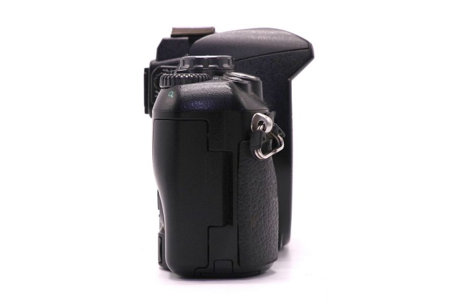 Olympus E-400 body (пробег 43665 кадров)