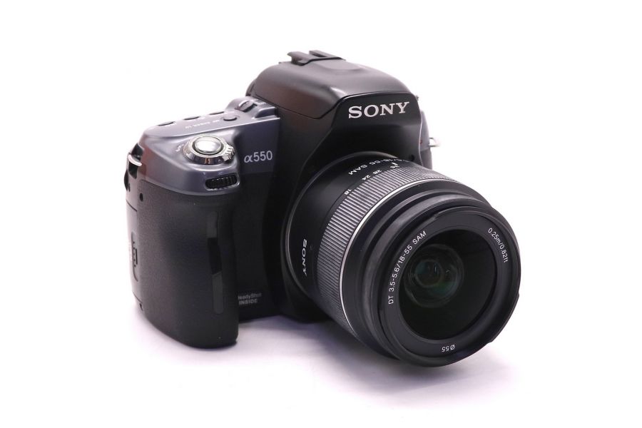 Sony A550 kit в упаковке (пробег 18000 кадров)