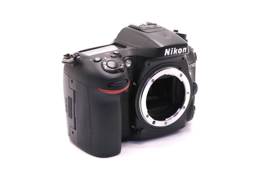 Nikon D7100 body в упаковке (пробег 12125 кадров)
