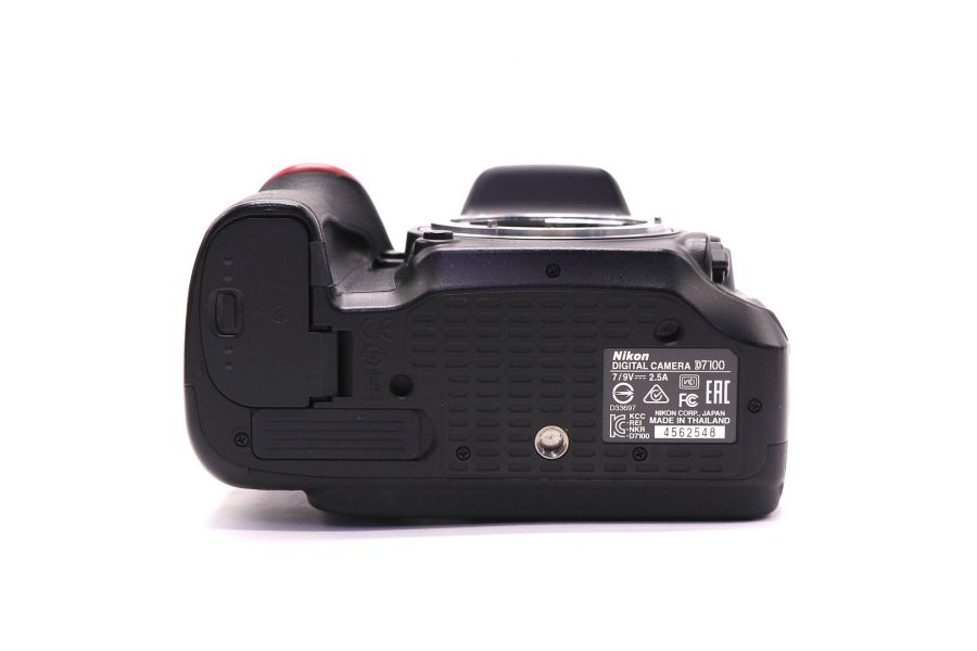 Nikon D7100 body в упаковке (пробег 12125 кадров)