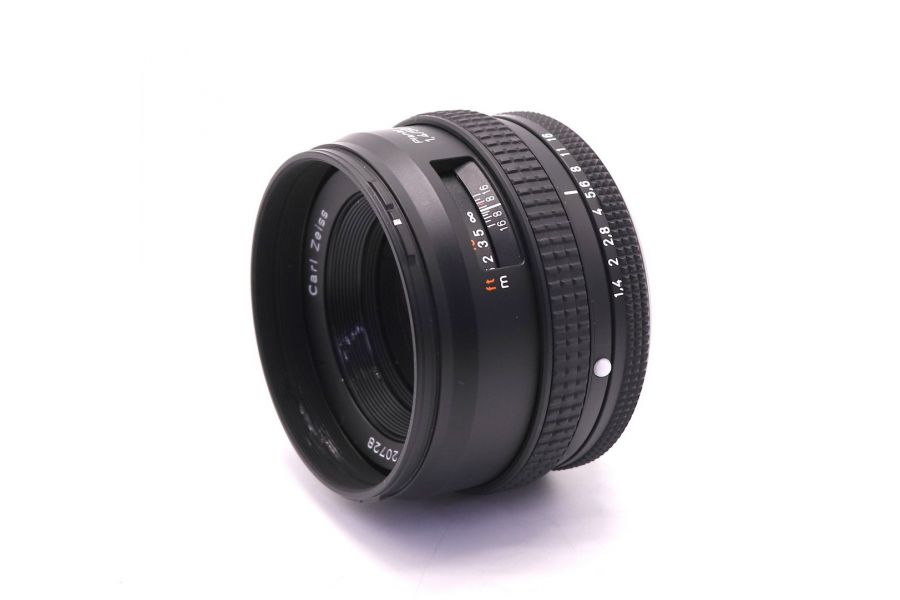 Planar 1.4/50 T* Carl Zeiss for Contax N (Japan, 2000)