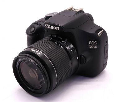 Canon EOS 1200D kit (пробег 26640 кадров)