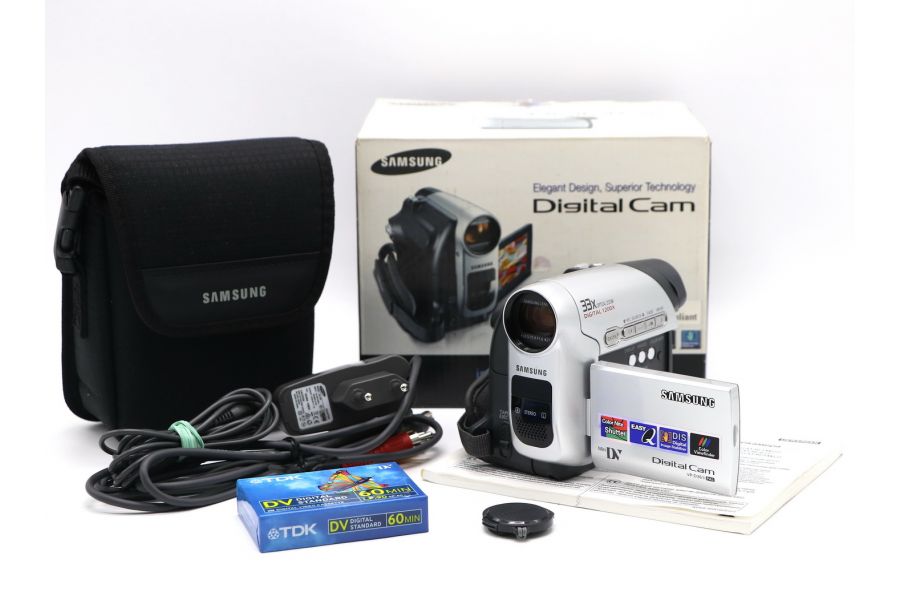 Видеокамера Samsung VP-D361i