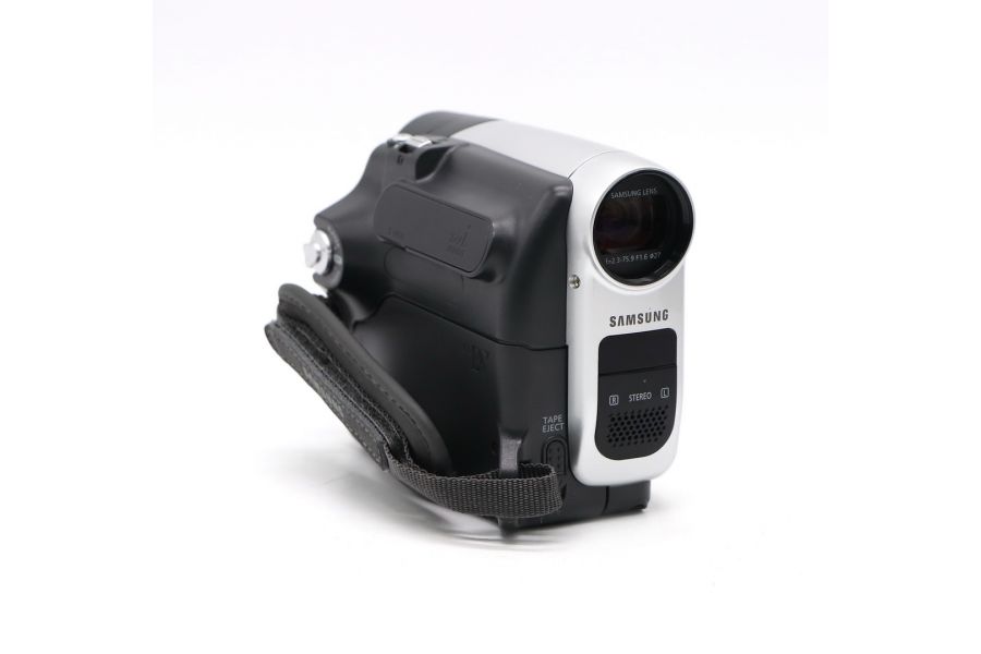 Видеокамера Samsung VP-D361i