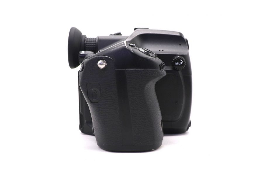 Pentax 645Z body (пробег 12105 кадров)