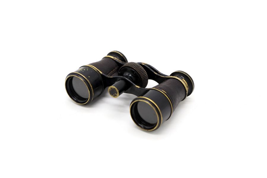 Бинокль театральный медный