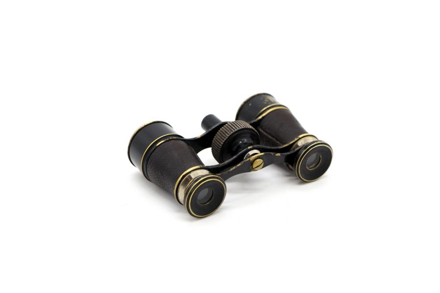 Бинокль театральный медный