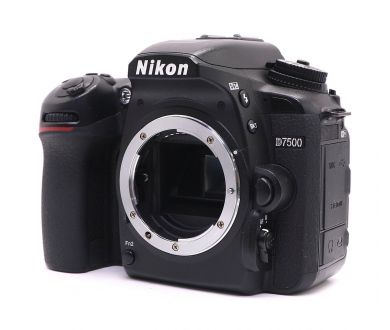 Nikon D7500 body (пробег 28140 кадров)