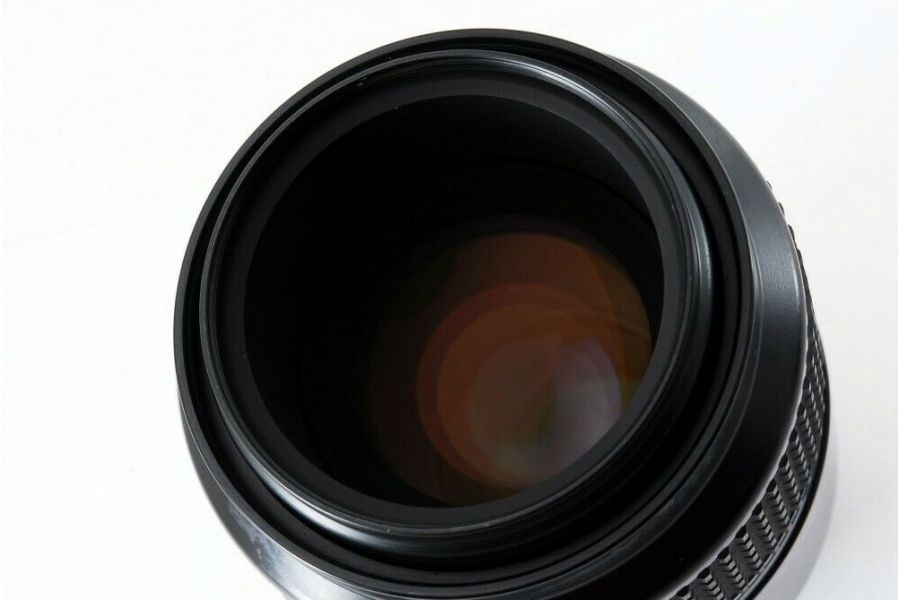 Nikon 105mm f/2.8 AF Micro Nikkor