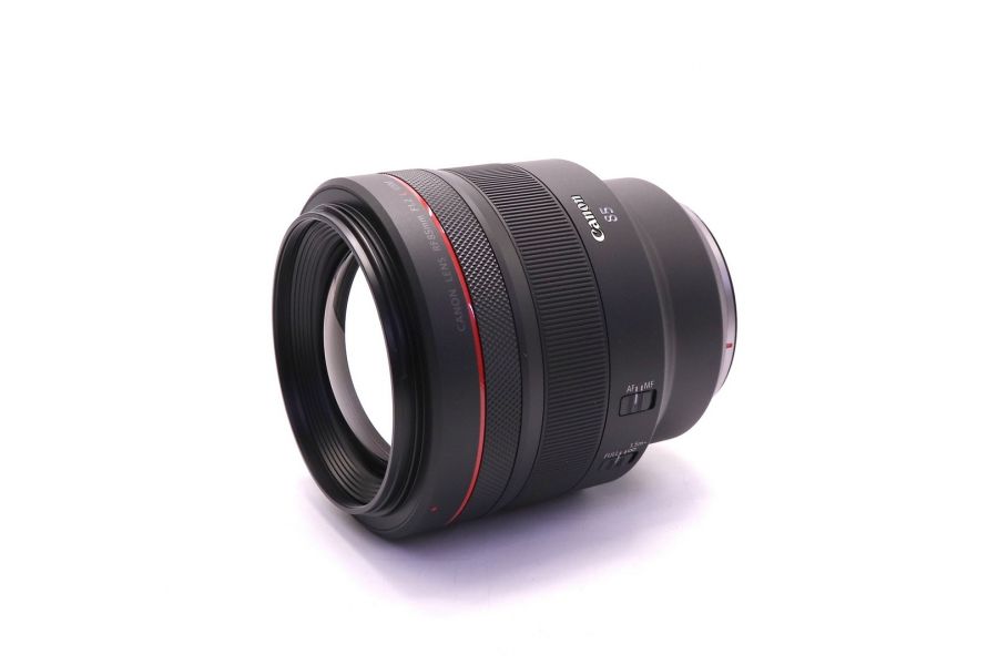 Новый Canon RF 85mm f/1.2L USM в упаковке