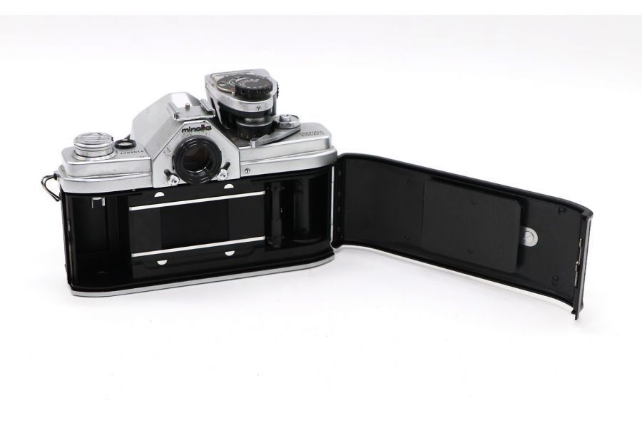 Minolta SR + Minolta Rokkor-PF Auto 1.8/50mm