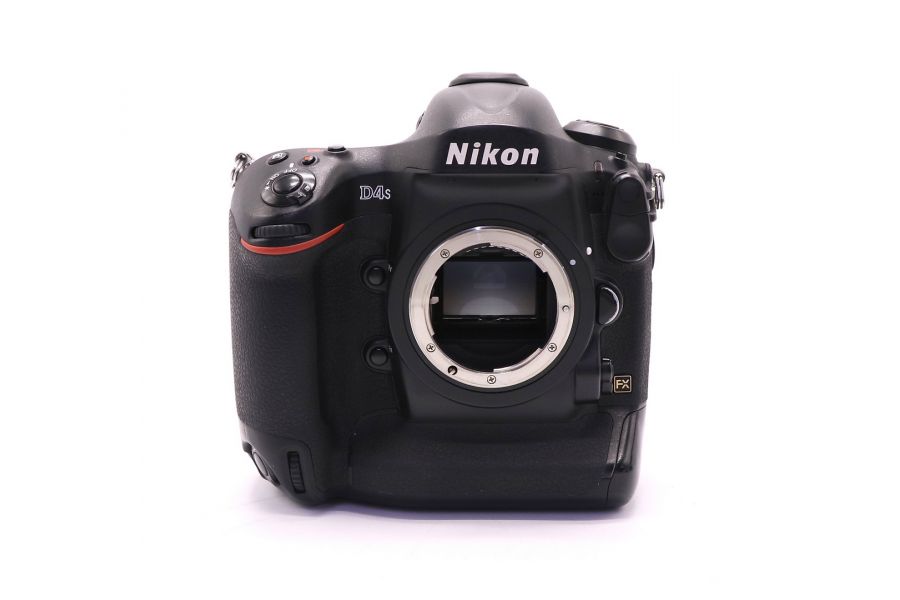 Nikon D4s body (пробег 443350 кадров)