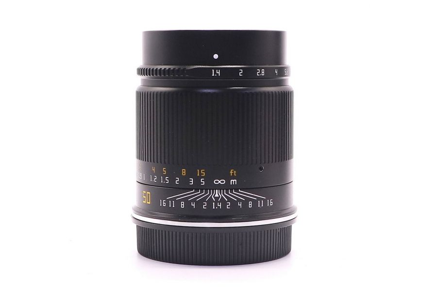 TTartisan 50mm F1.4 T-Mount в упаковке