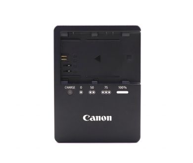 Купить Зарядное устройство Canon LC-E6 Зарядное устройство Canon LC-E6