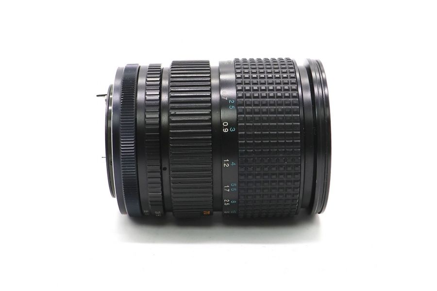 Tokina 28-70mm f/3.5-4.5 RMC for Canon FD
