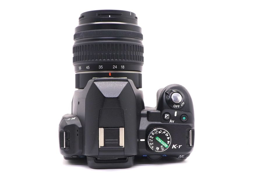 Pentax K-r kit в упаковке (пробег 7045 кадров)
