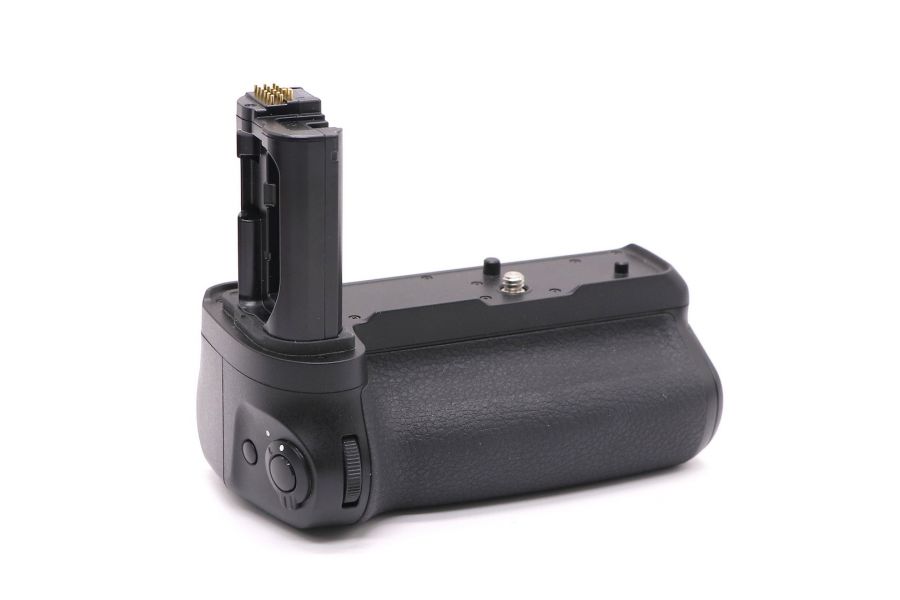 Батарейный блок Nikon MB-N11 в упаковке