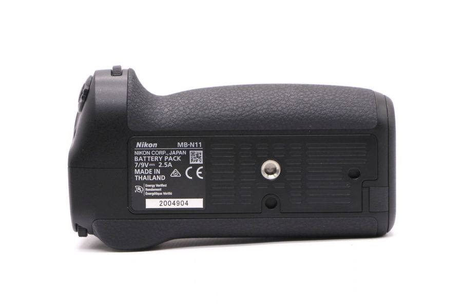 Батарейный блок Nikon MB-N11 в упаковке