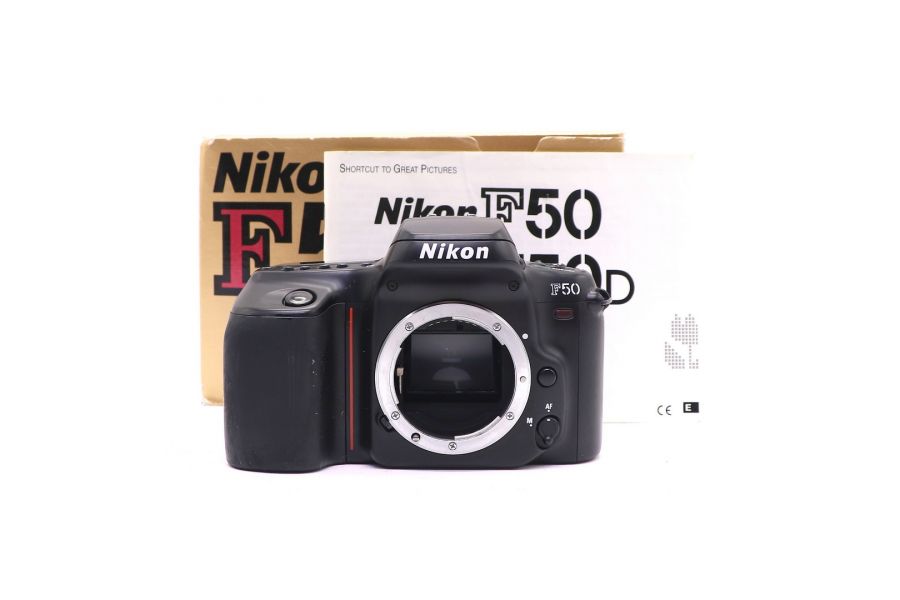 Nikon F50 body в упаковке