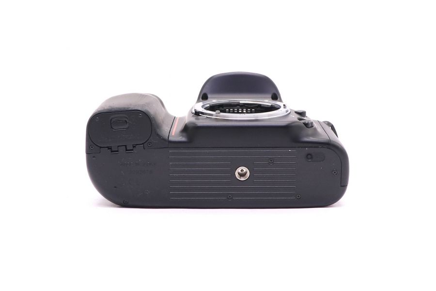 Nikon F50 body в упаковке